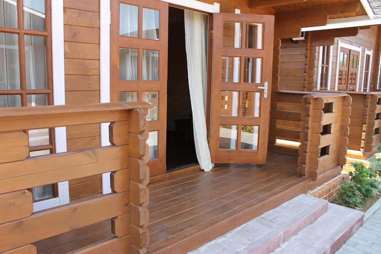 Gud House Hotel Gudauta Exterior photo