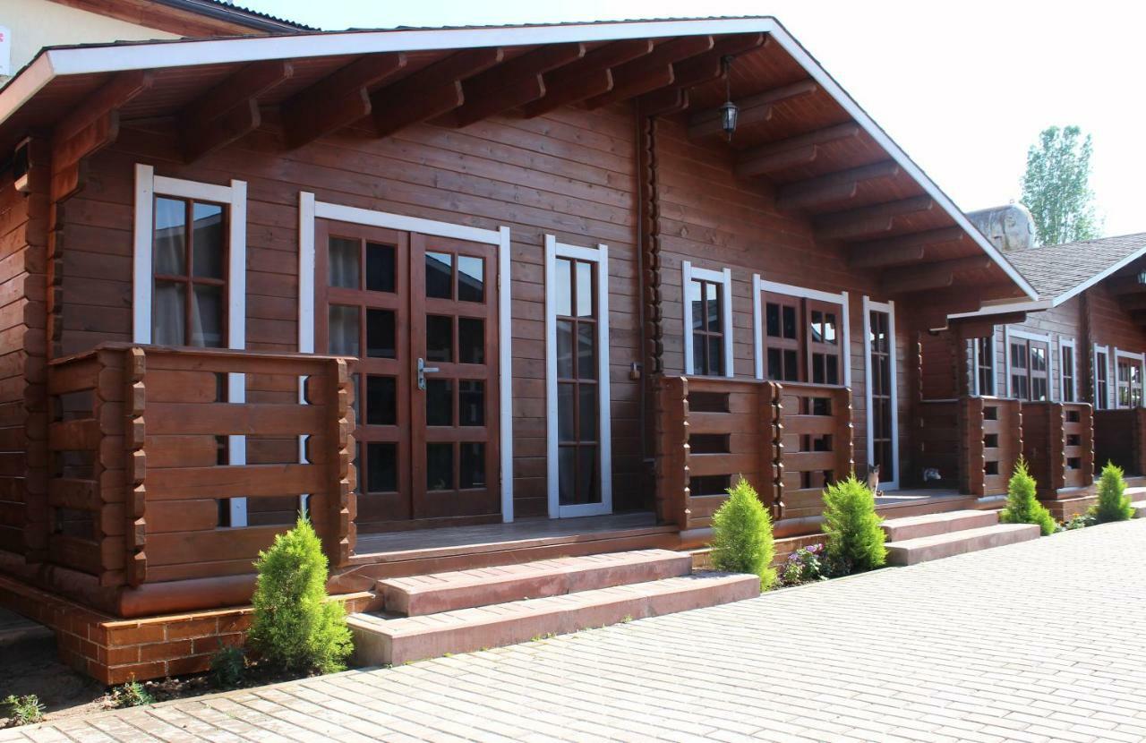 Gud House Hotel Gudauta Exterior photo