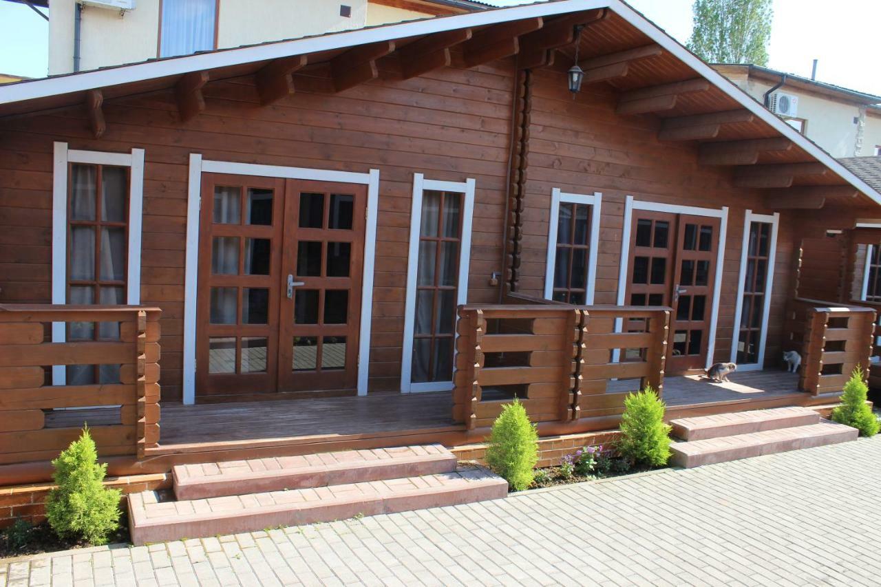 Gud House Hotel Gudauta Exterior photo